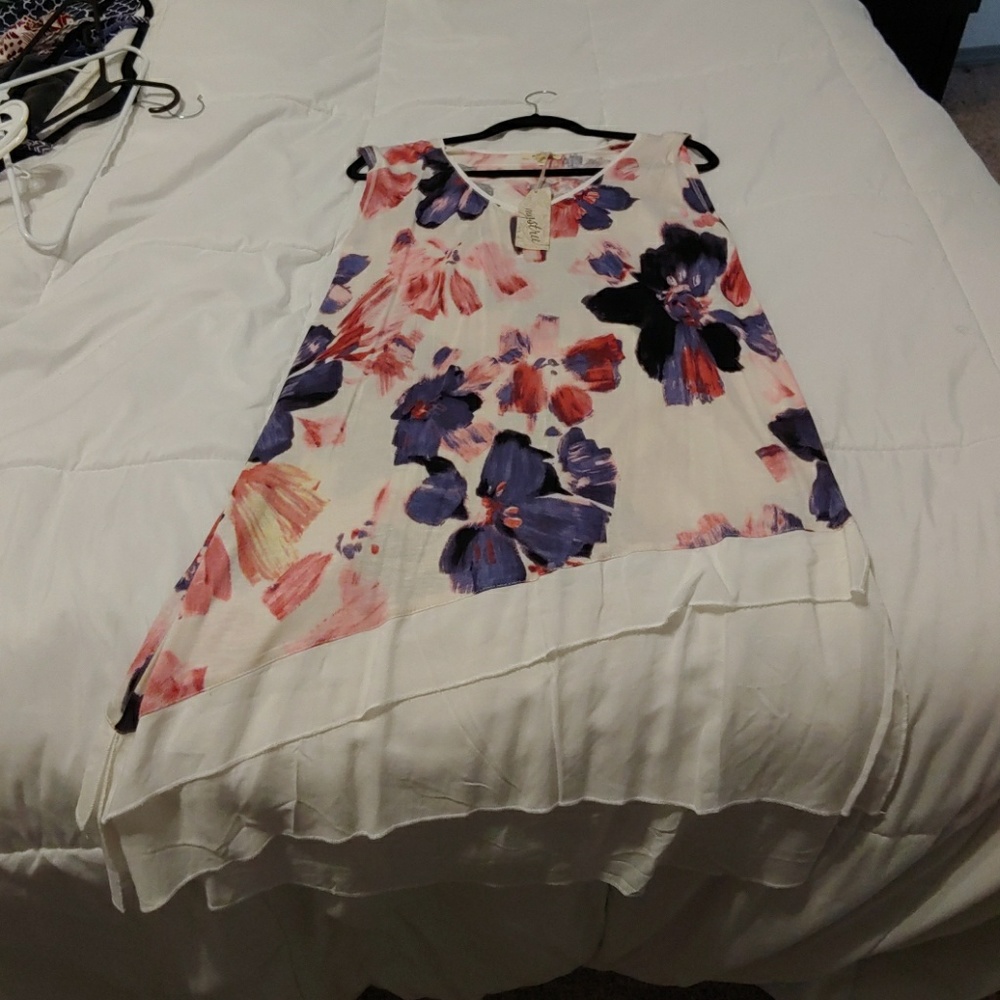 Flower tank